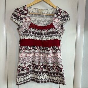 Self Esteem Y2K Tie Back Babydoll Top. Red/Cream Paisley. Size: Small.